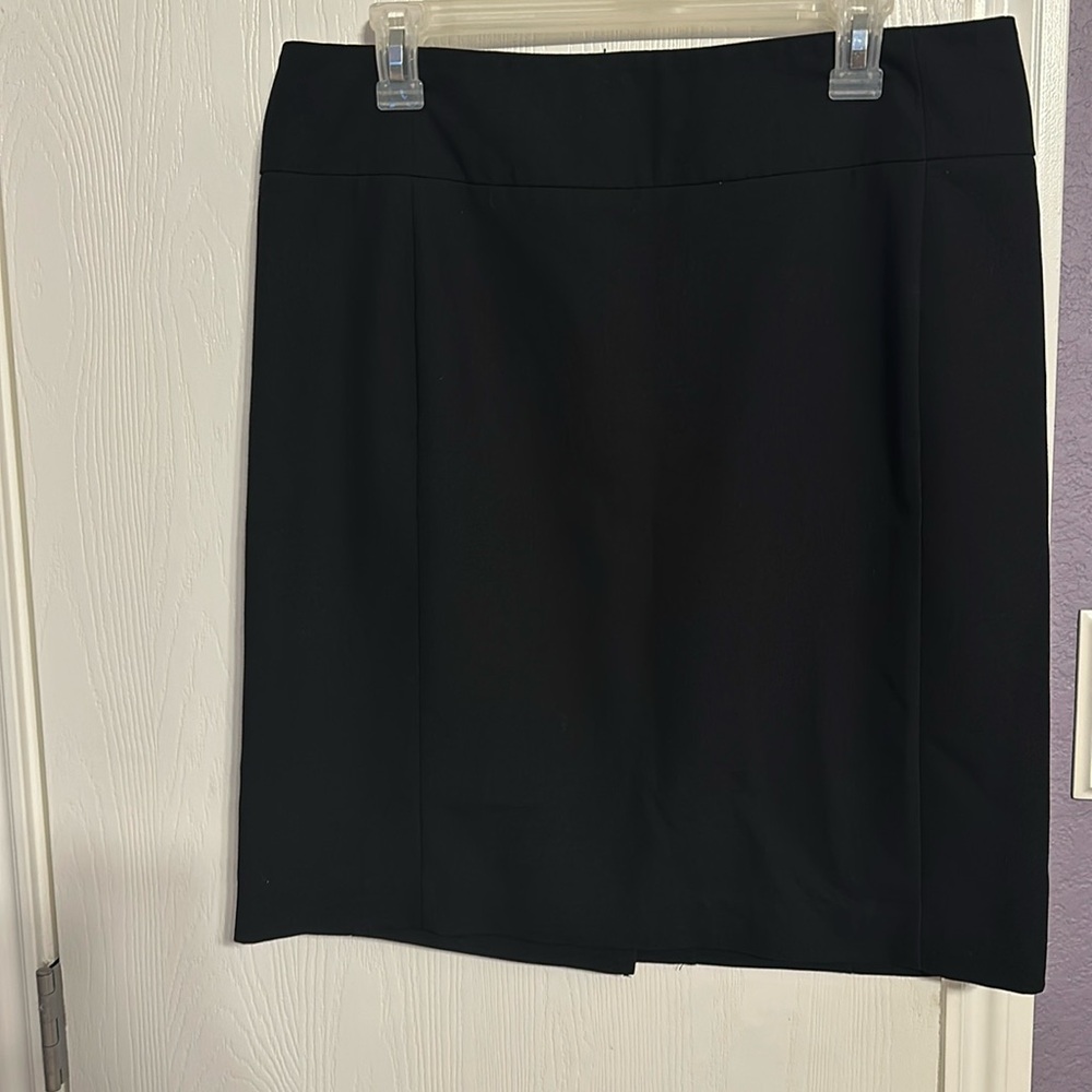 Black pencil skirt